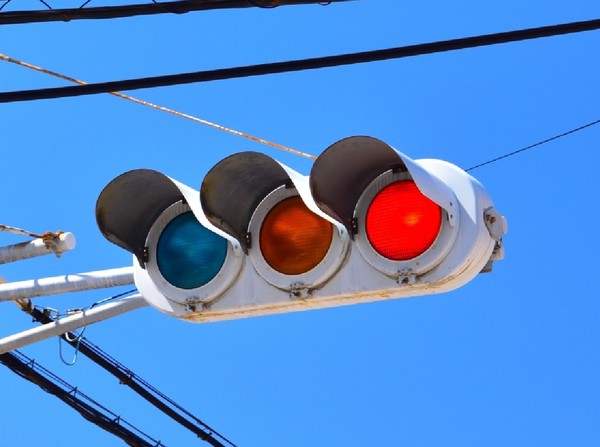 信号機 赤 Does Hyogo Prefecture like strange traffic lights? Hyogo's famous