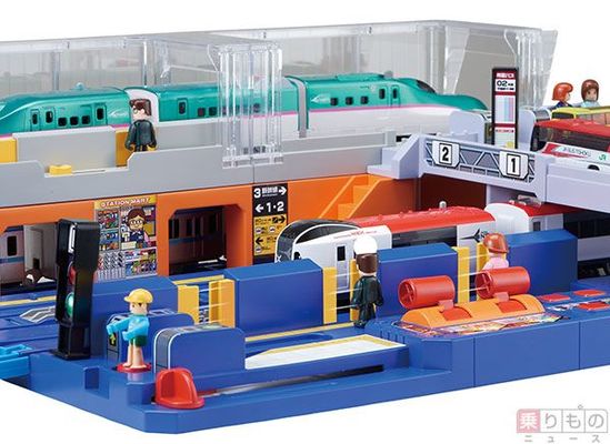 画像ギャラリー プラレール の駅にもホームドア 58年の歴史で初 停車 発車にあわせ自動で開閉 乗りものニュース
