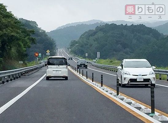 暫定2車線は世界の非常識 日本の高速道路 その課題 乗りものニュース 2