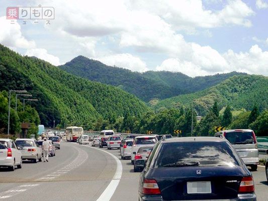 高速無料化は永久に無理 それが不可能な構造的問題 工夫次第で方法も 乗りものニュース