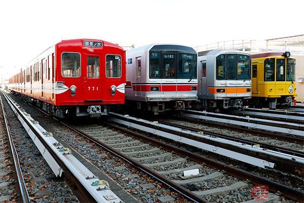 営団500形電車 JapaneseClass.jp