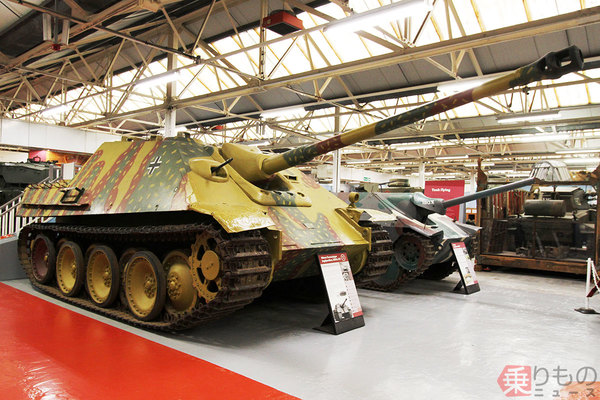 「戦車に間違われる戦闘車両」5選 戦車のようだが戦車じゃない 何がどう違うのか?