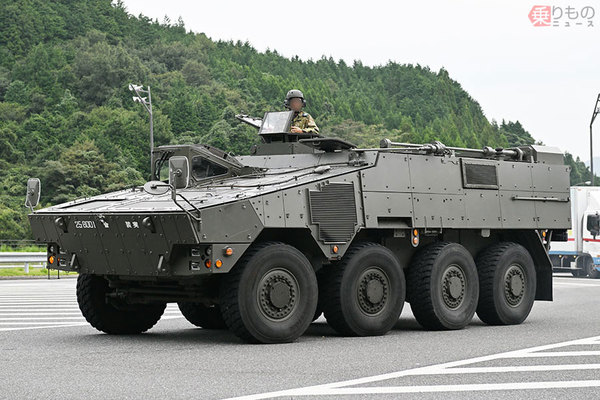 画像ギャラリー | 量産目前か? 自衛隊テスト中の新型戦闘車両を九州で発見! グルリと見てみた | 乗りものニュース