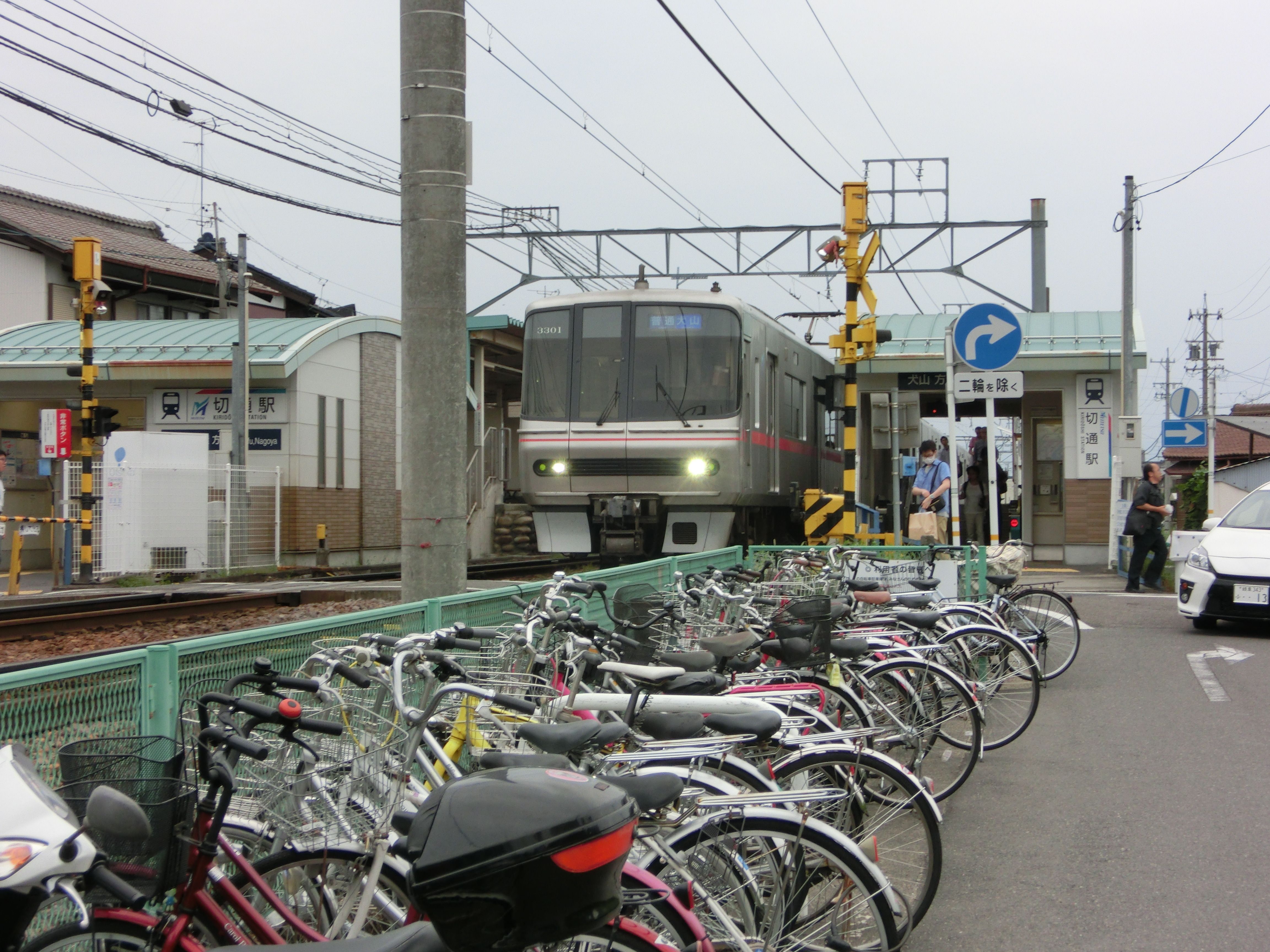 3967a5f6 573a 4d8a b7ed 570b49270ef6