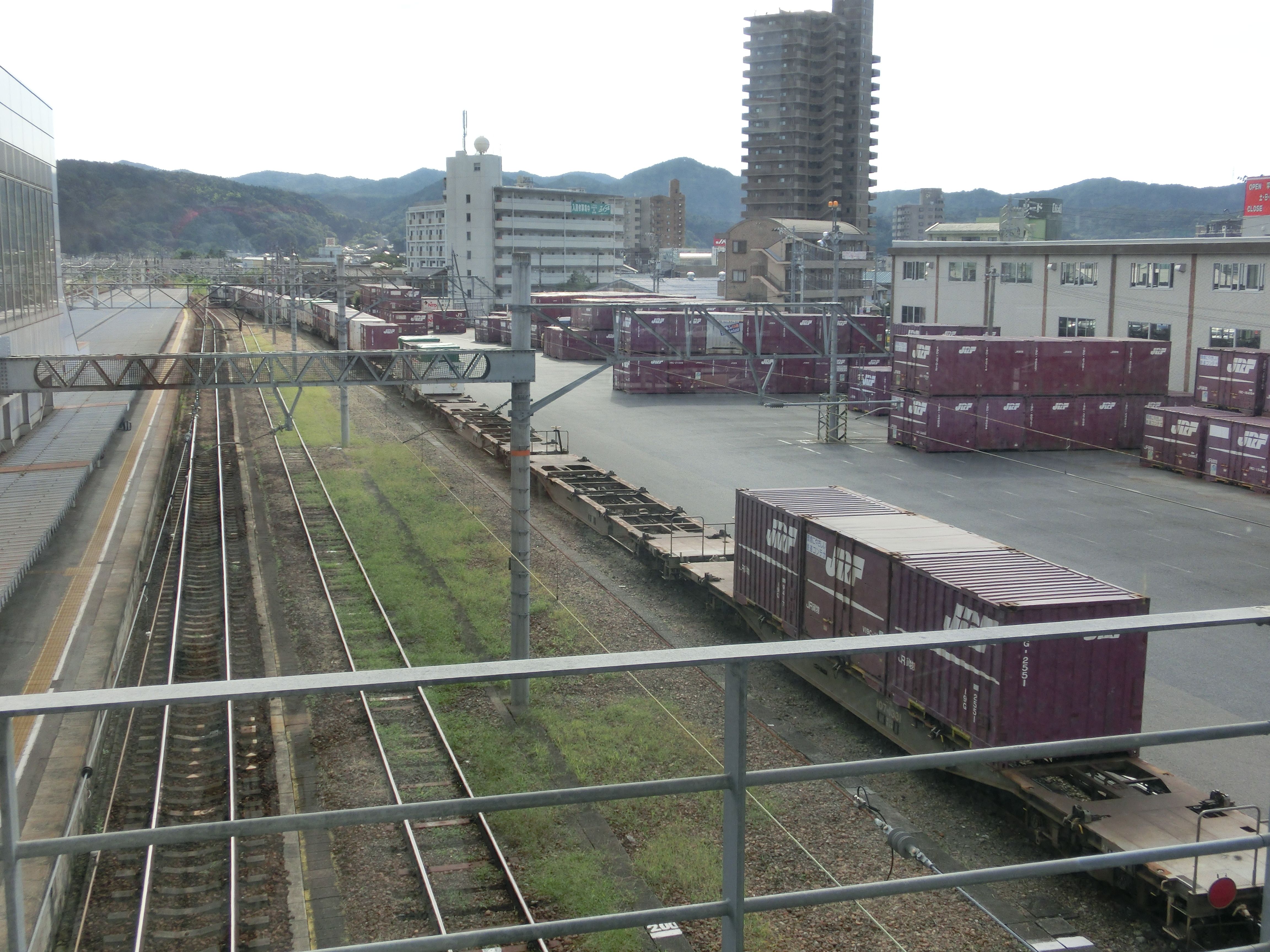 04373d68 cb79 4546 92ca 3aee6b0ca936